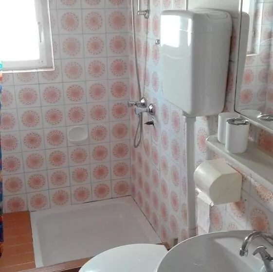 پانسیون Apartments Mery