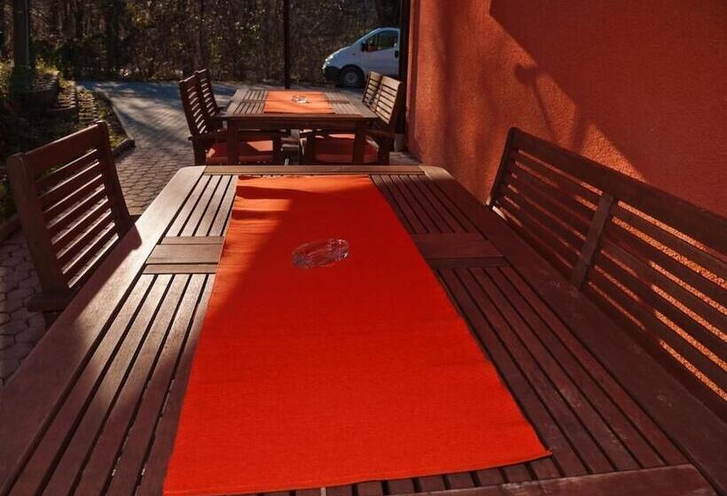 ペンション Guest House Slavica