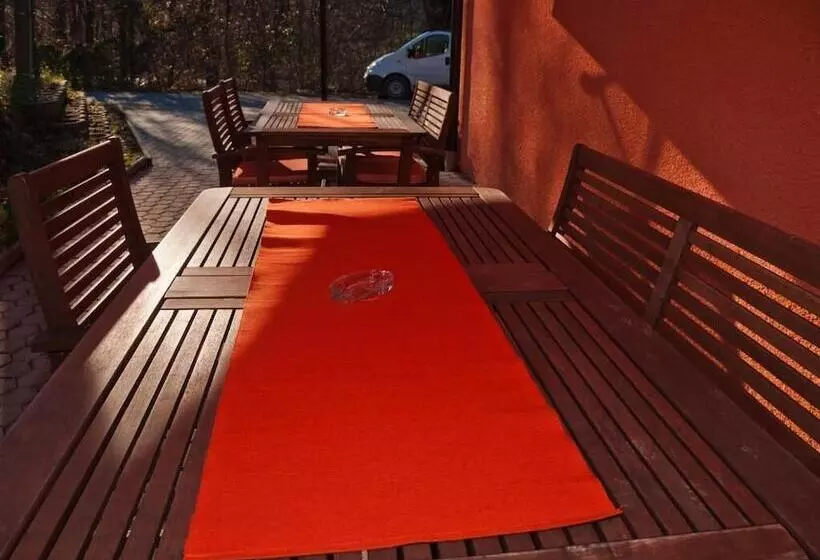 Majatalo Guest House Slavica