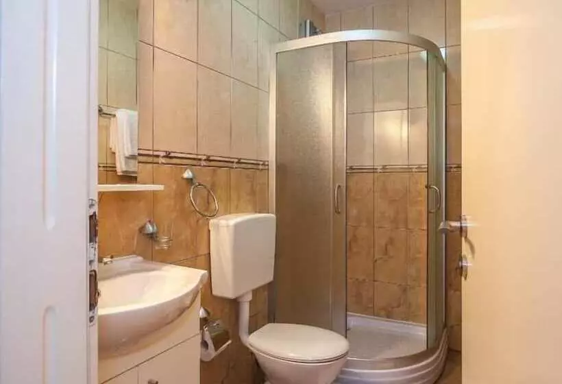 Majatalo Guest House Slavica