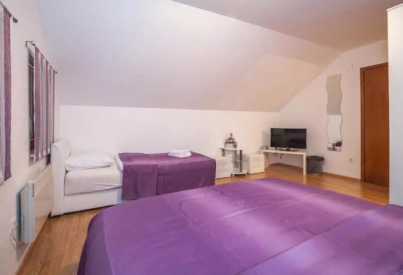 Majatalo Guest House Slavica