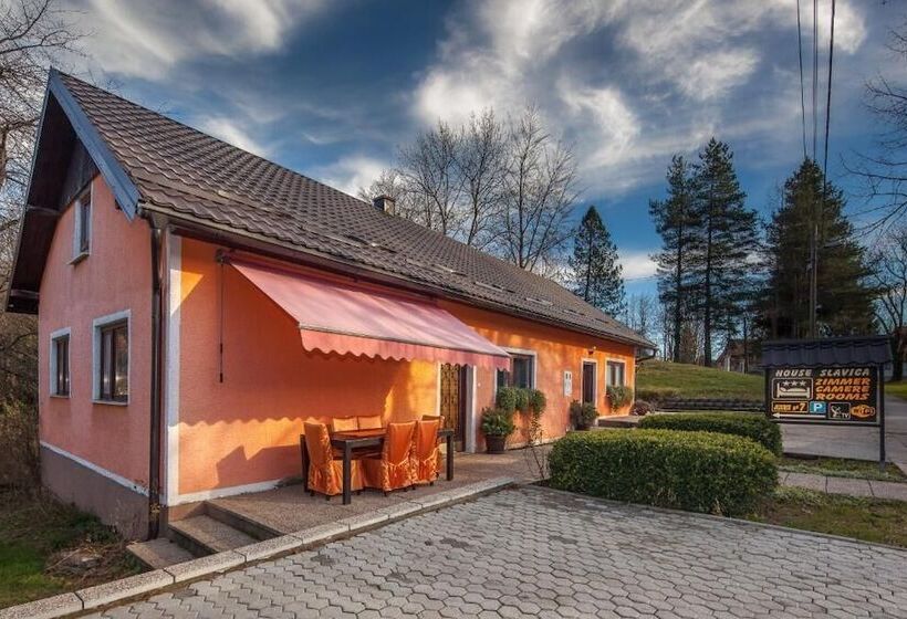 ペンション Guest House Slavica