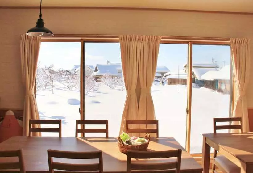 Majatalo Guesthouse Kanoka