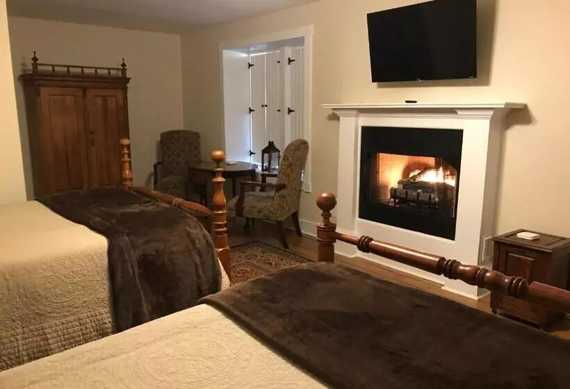 Aamiaismajoitus (B&B) Canemount Plantation Inn