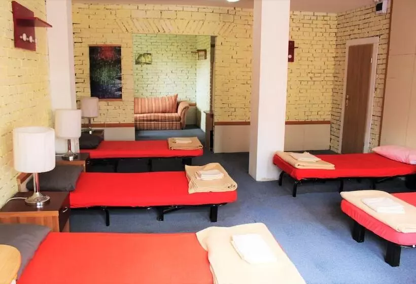 Dragan’s Den Plitvice Hostel