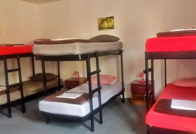 Dragan’s Den Plitvice Hostel