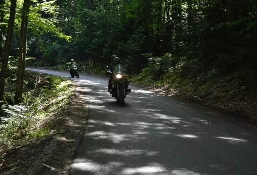 Dragan’s Den Plitvice Hostel