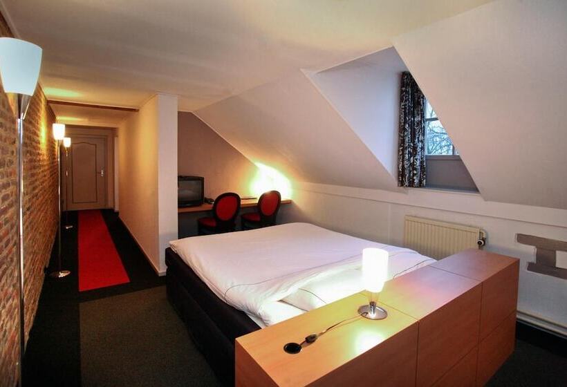 Hotel En Restaurant Kasteel Elsloo