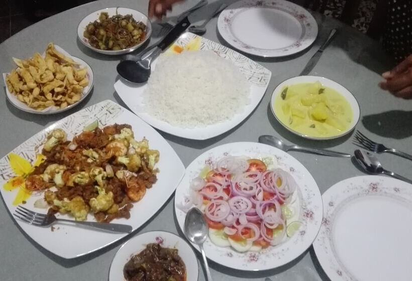 פנסיון Mango Roots