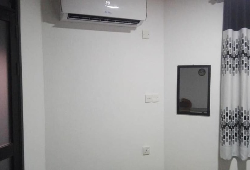 פנסיון Mango Roots