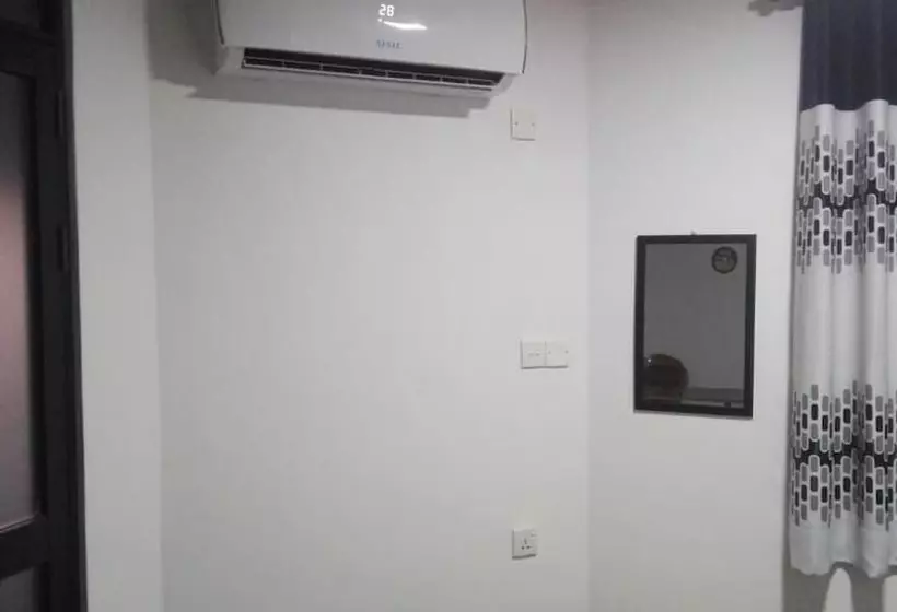 ペンション Mango Roots