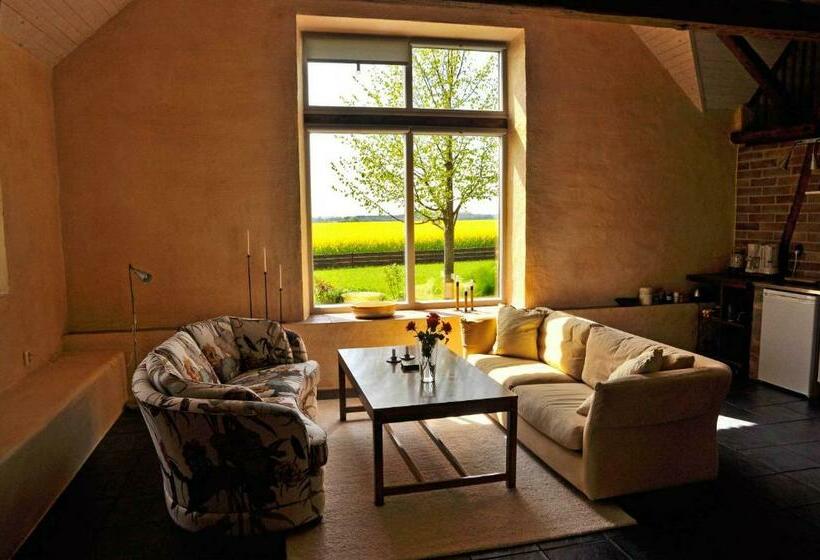 הוסטל Gyllengården