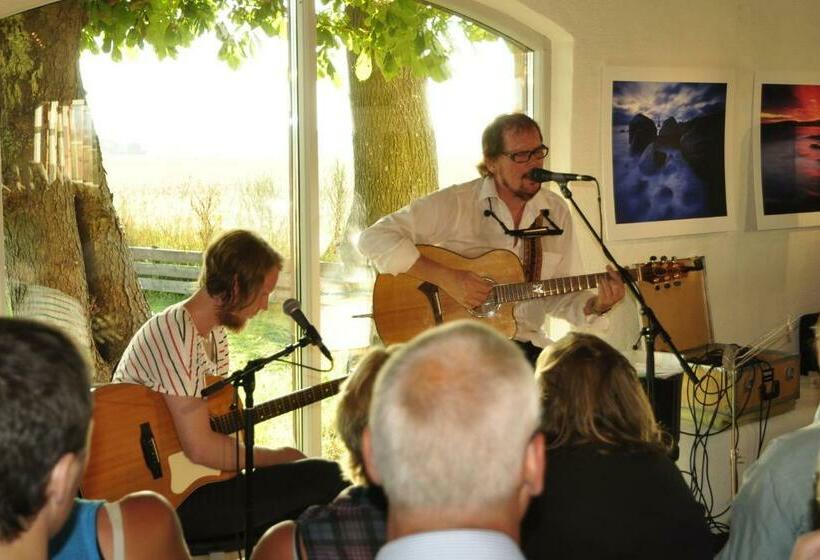 הוסטל Gyllengården