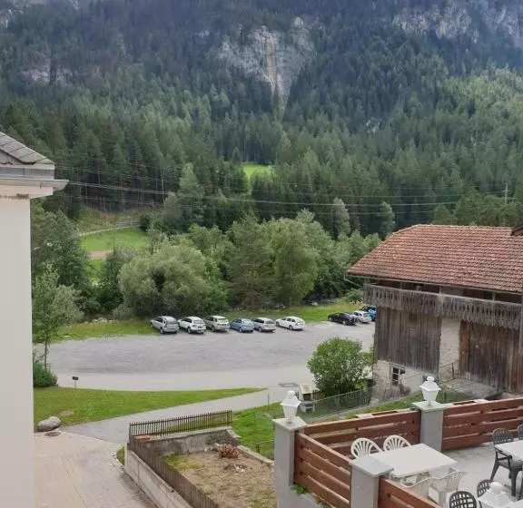 Retkeilymaja Landgasthaus Post