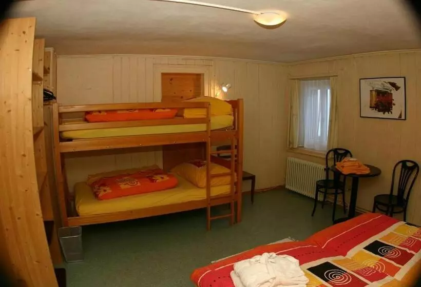 Retkeilymaja Landgasthaus Post