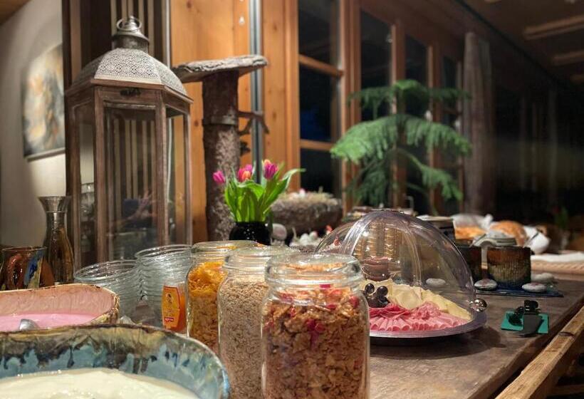 הוסטל Landhuus Frauenkirch