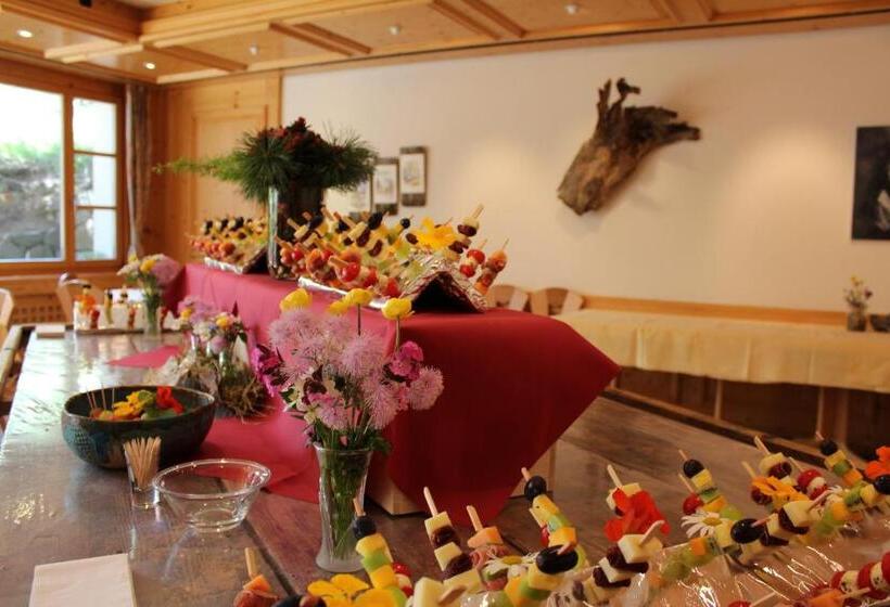 הוסטל Landhuus Frauenkirch