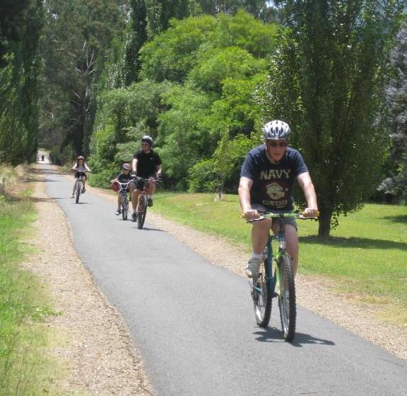 צימר Emerald Hills Cottage