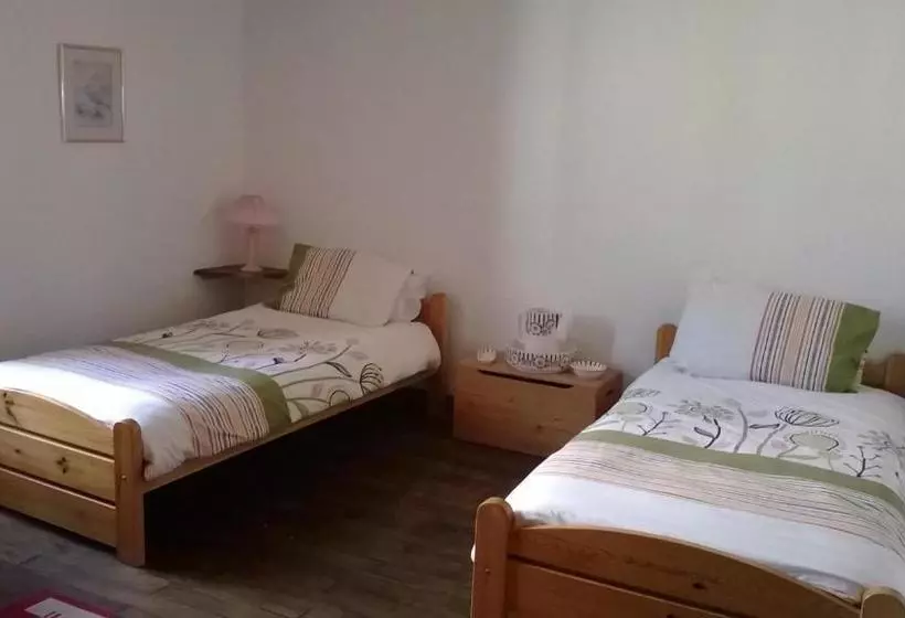 ベッドアンドブレックファースト La Châtaigne Dorée