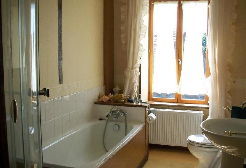 住宿加早餐  La Châtaigne Dorée