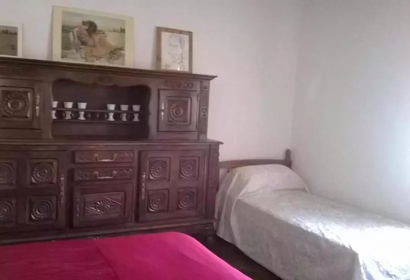 ベッドアンドブレックファースト La Châtaigne Dorée