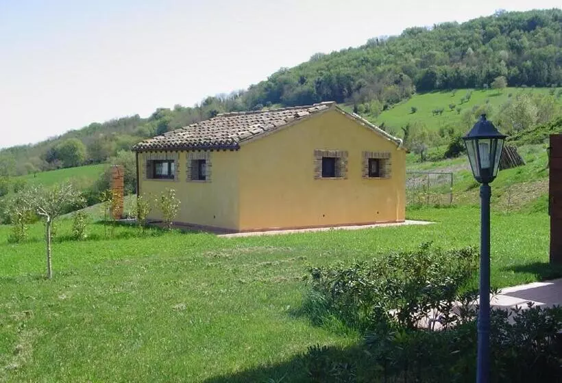 ホテル Agriturismo Tre Querce