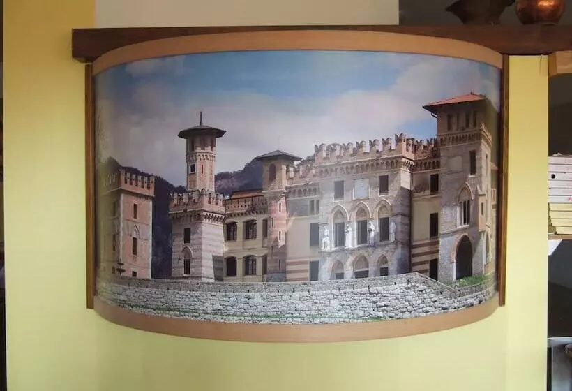 Hotelli Albergo Alla Posta