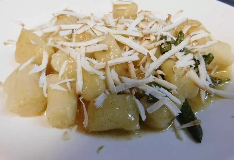 Hotelli Albergo Alla Posta