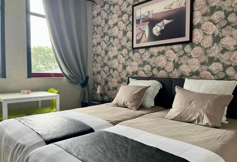 فندق Haras Des Chartreux