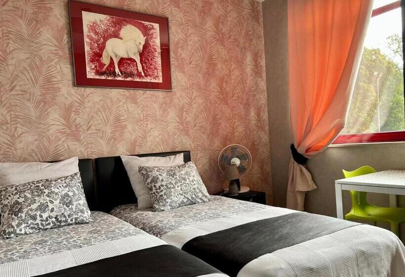 فندق Haras Des Chartreux