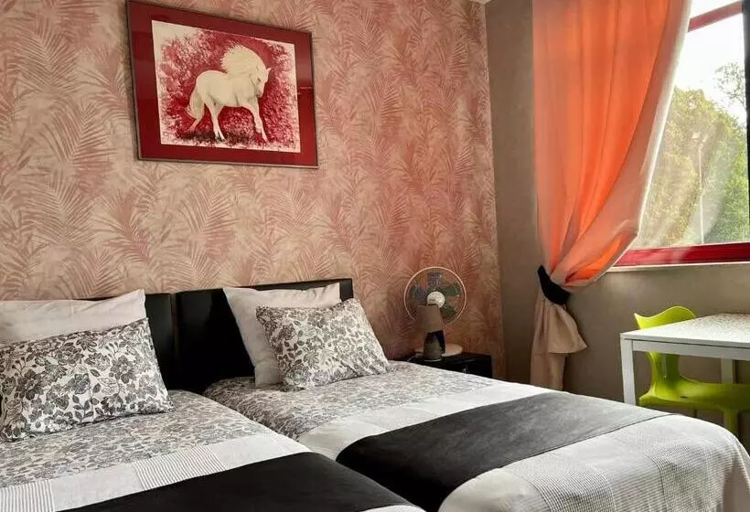 Hotelli Haras Des Chartreux