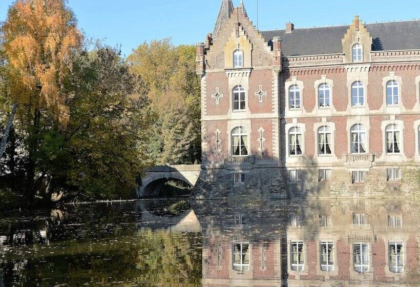 فندق Haras Des Chartreux