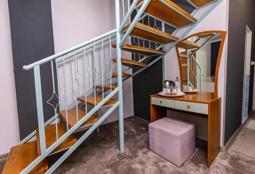 호텔 Komitite Complex