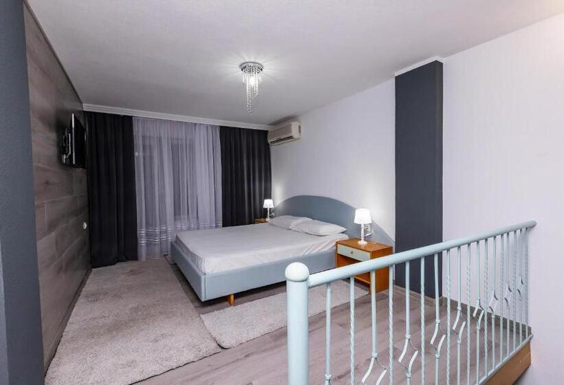 호텔 Komitite Complex