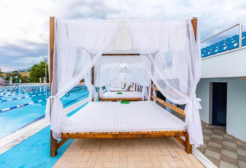 호텔 Komitite Complex