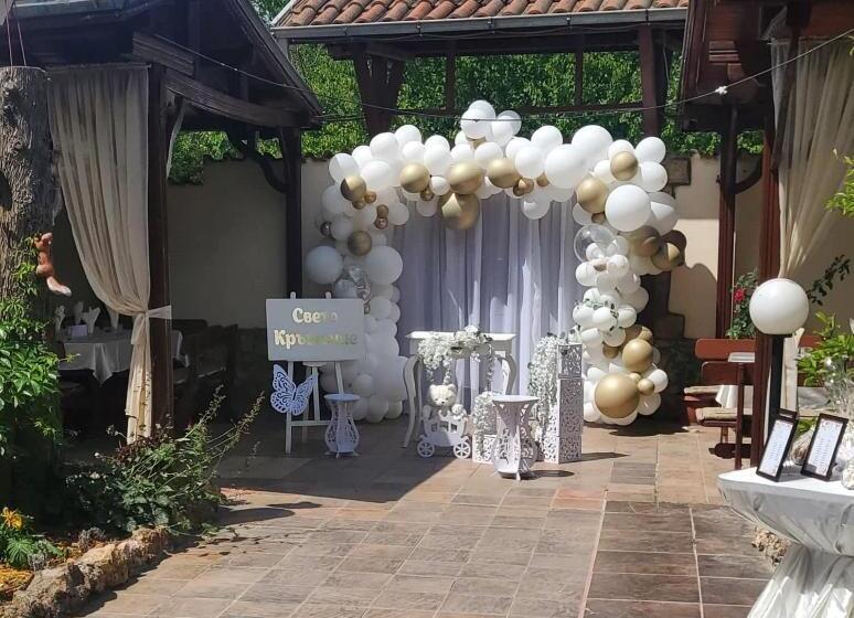 호텔 Komitite Complex