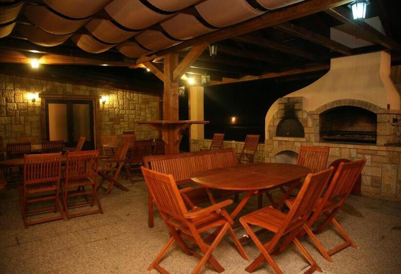 بنسيون Casa Bata