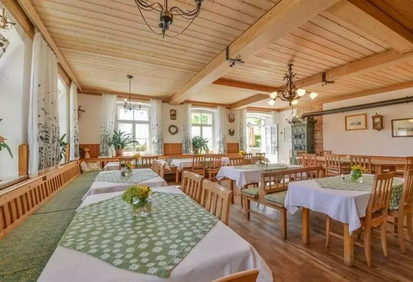 ペンション Gasthof Pritscher