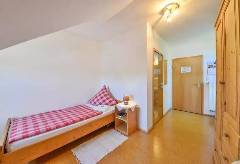 ペンション Gasthof Pritscher