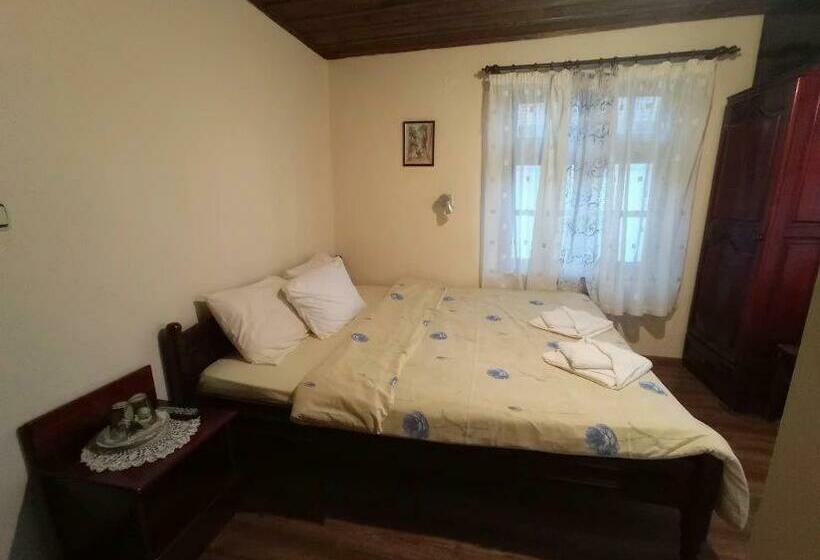 펜션 Guest House Popov