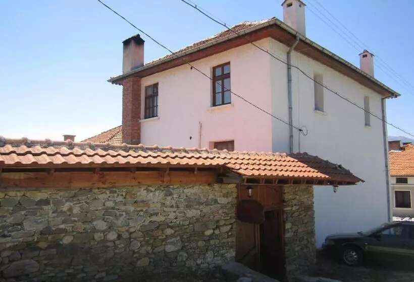 Majatalo Guest House Popov