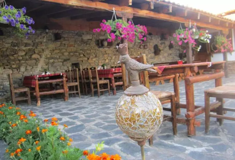 Majatalo Guest House Popov