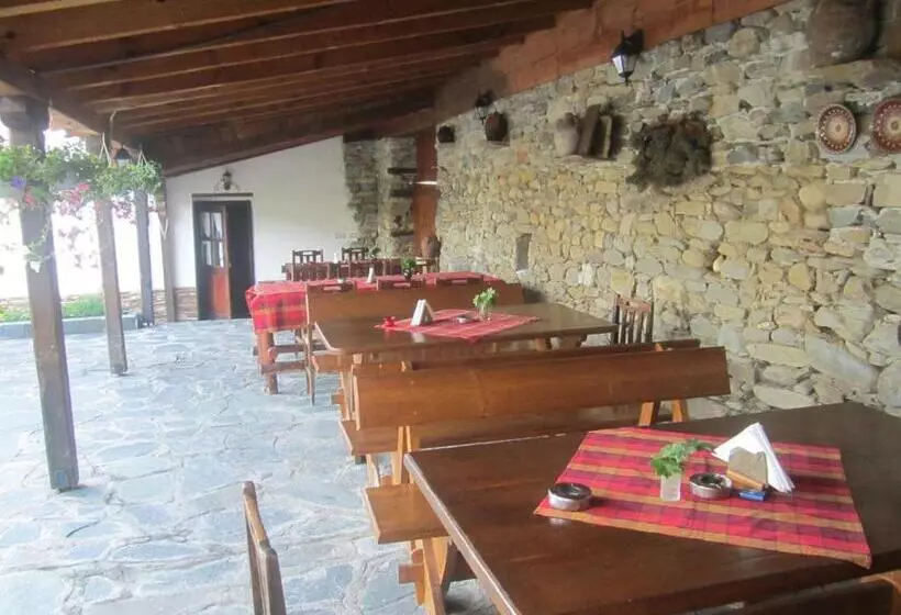 Majatalo Guest House Popov