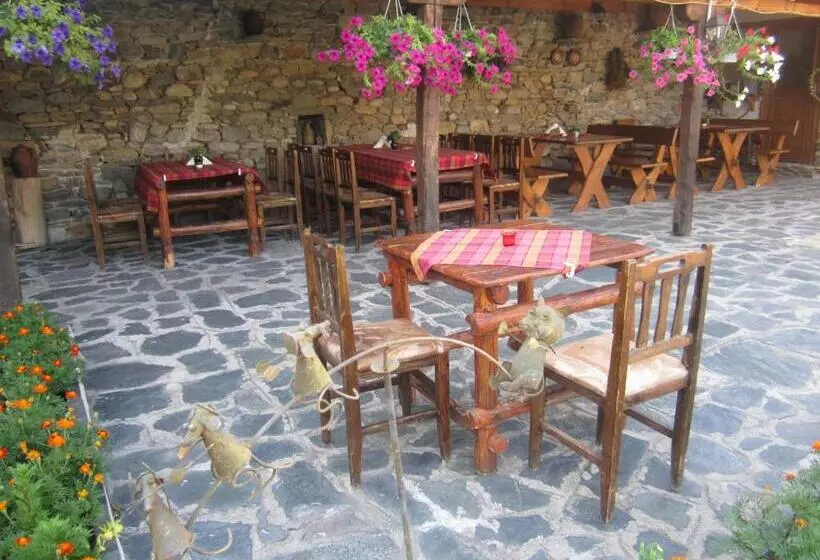 Majatalo Guest House Popov