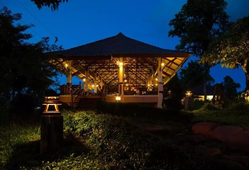 Lomakeskus Sabaidee Valley