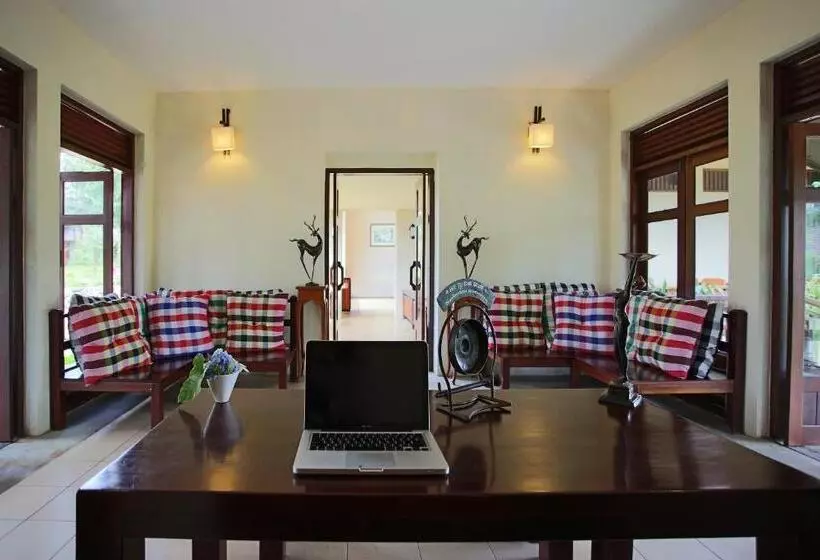 Lomakeskus Sabaidee Valley