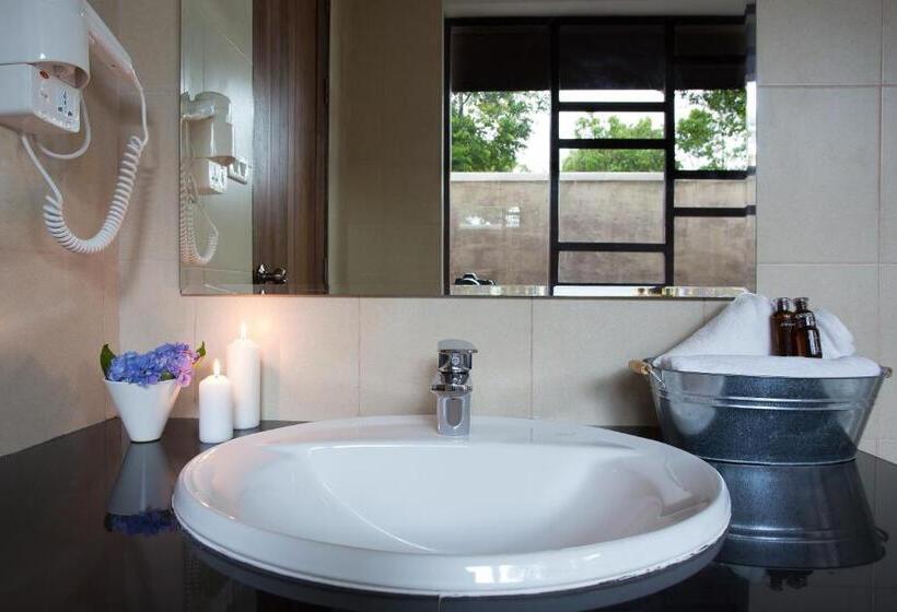 リゾートホテル Sabaidee Valley