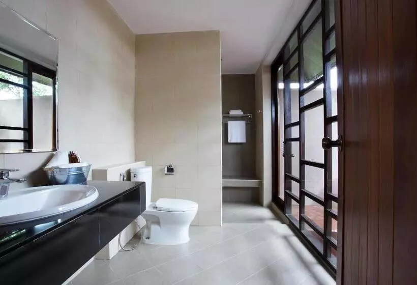 Lomakeskus Sabaidee Valley