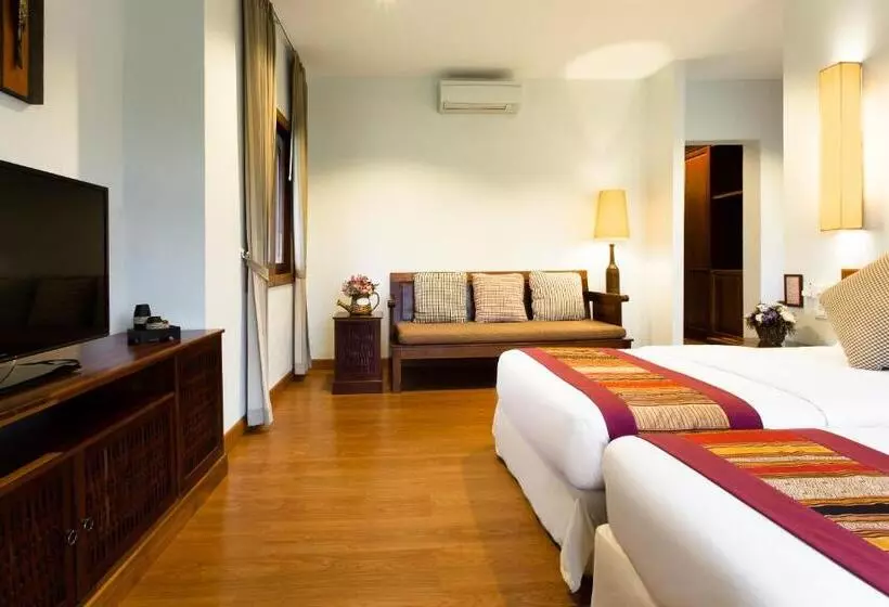 Lomakeskus Sabaidee Valley