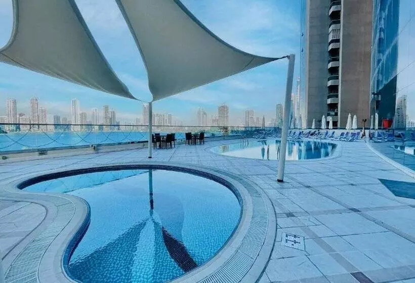 Corniche Hotel Sharjah
